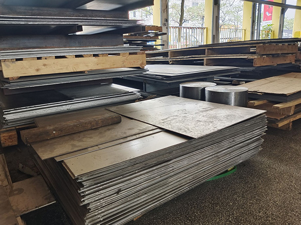 高速鋼刀具出現(xiàn)磨損后應(yīng)該怎么處理？